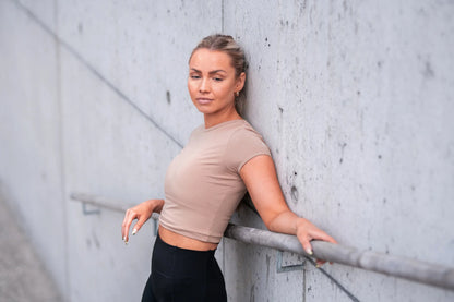 Abigail khaki bolur- MFitness